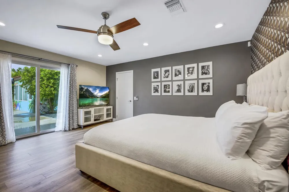 2230 Tamarisk Road Palm Springs, CA 92262