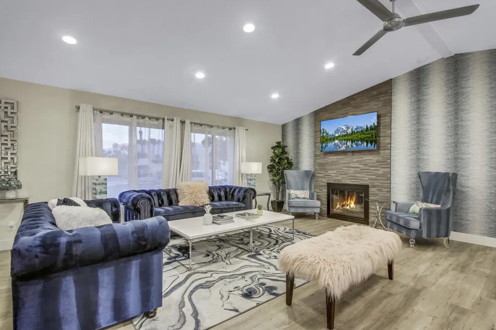 2230 Tamarisk Road Palm Springs, CA 92262