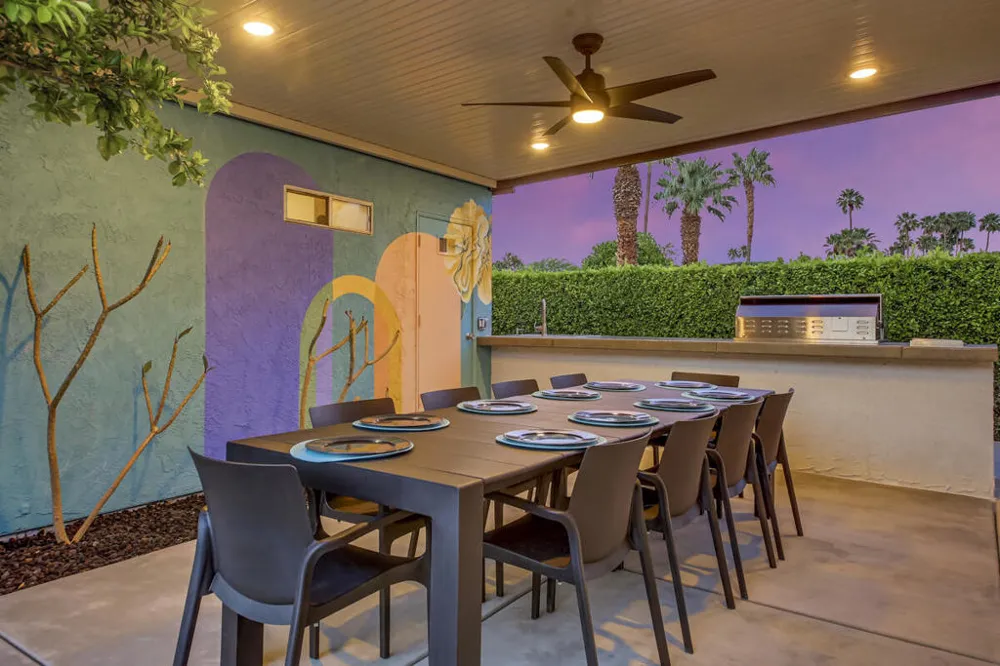 2230 Tamarisk Road Palm Springs, CA 92262