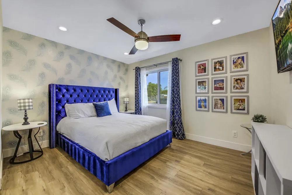 2230 Tamarisk Road Palm Springs, CA 92262
