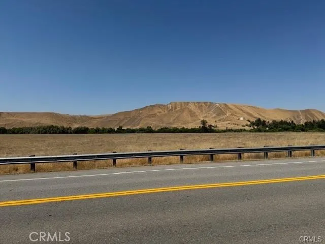 13300 Round Mountain Road Bakersfield, CA 93308