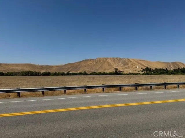 13300 Round Mountain Road Bakersfield, CA 93308