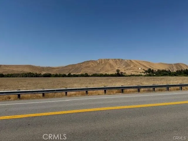13300 Round Mountain Road Bakersfield, CA 93308