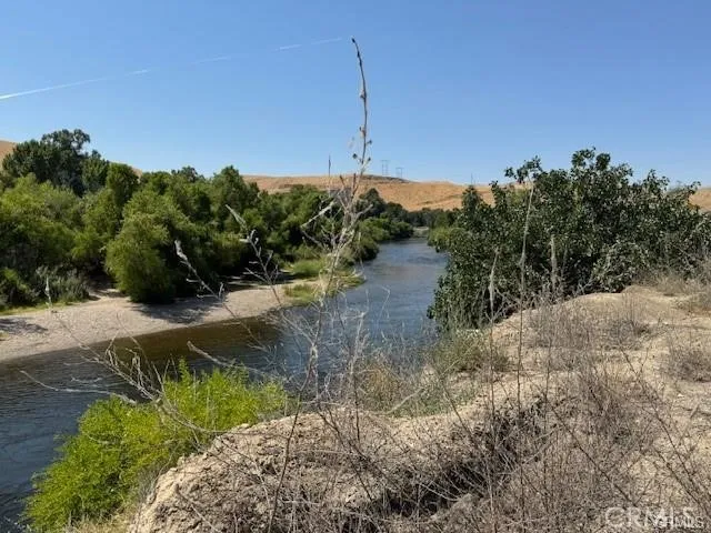13300 Round Mountain Road Bakersfield, CA 93308