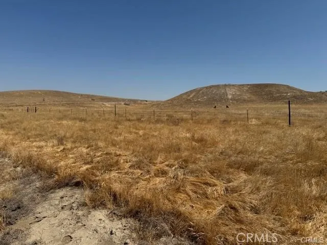 13300 Round Mountain Road Bakersfield, CA 93308