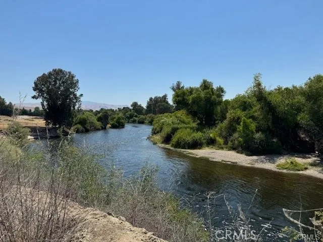13300 Round Mountain Road Bakersfield, CA 93308