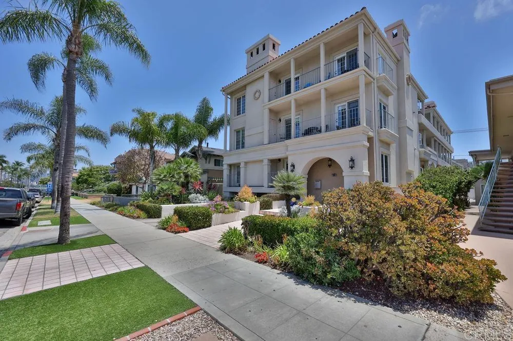 229 Orange #3 Coronado, CA 92118