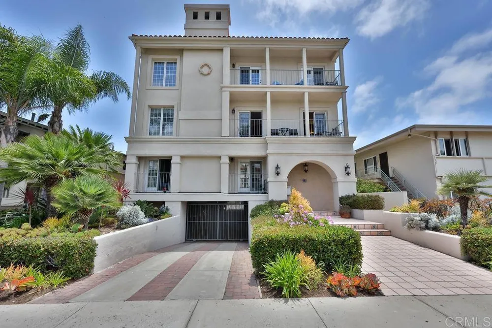 229 Orange #3 Coronado, CA 92118