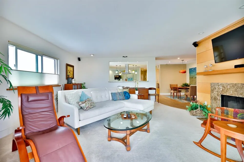 1524 Ynez Coronado, CA 92118