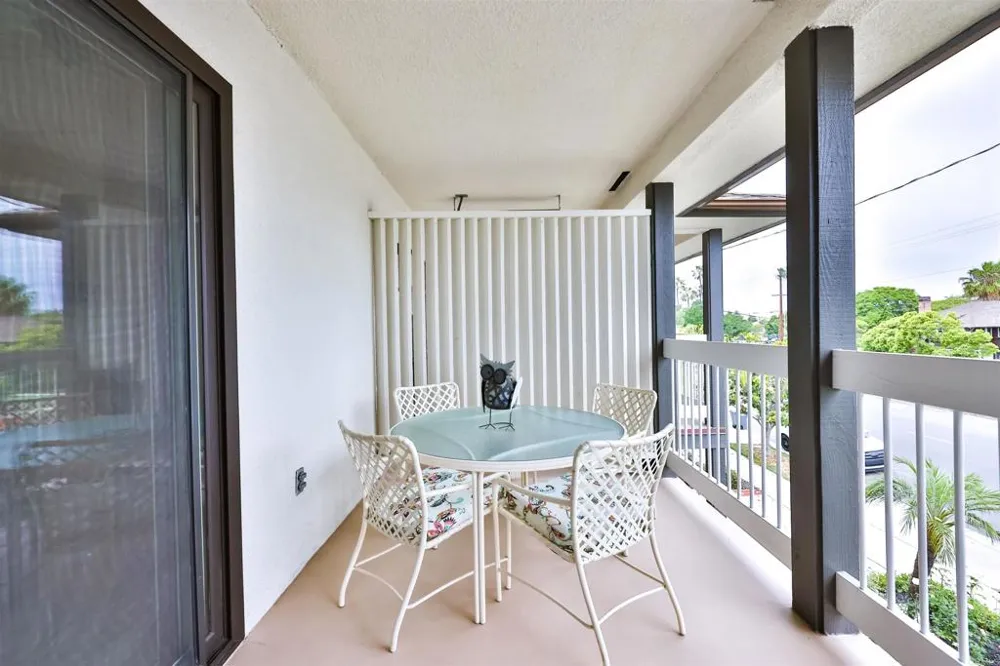 1524 Ynez Coronado, CA 92118