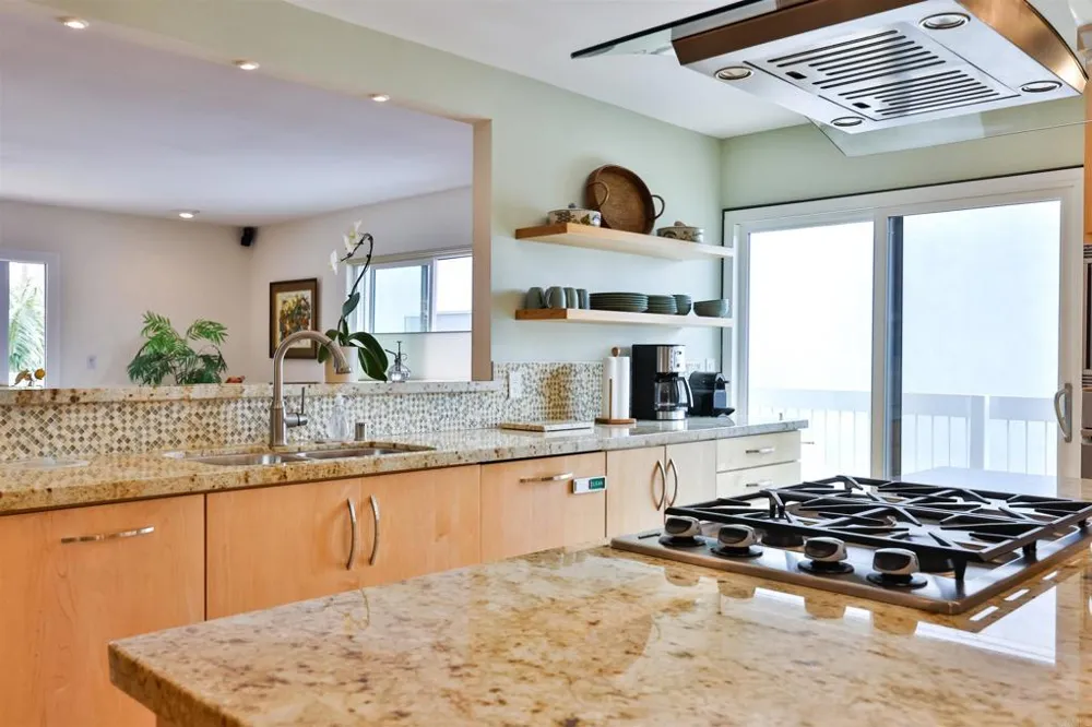 1524 Ynez Coronado, CA 92118