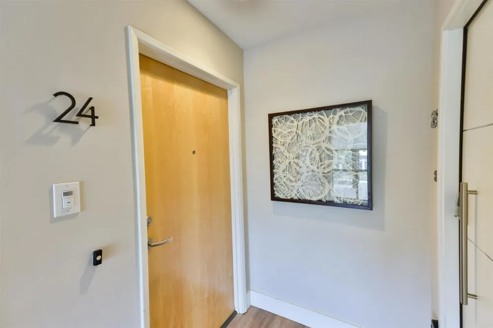 1524 Ynez Coronado, CA 92118