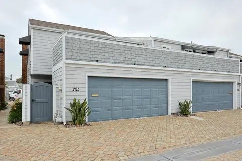 1415 1st Street