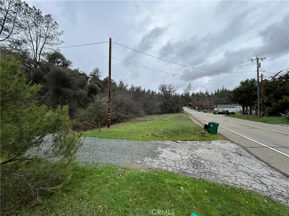 15788 Brewer Grass Valley, CA 95949