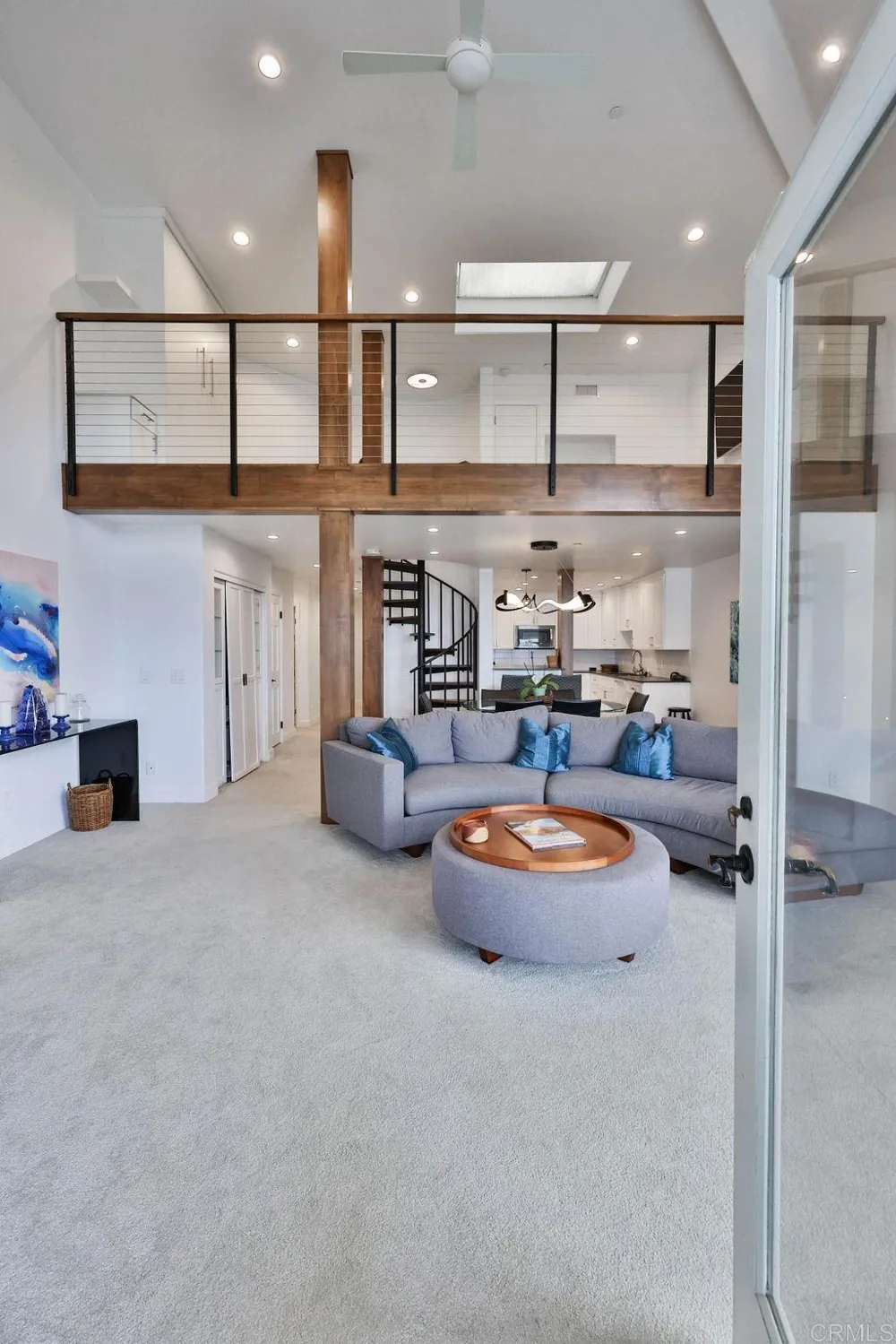 1099 1st #420 Coronado, CA 92118
