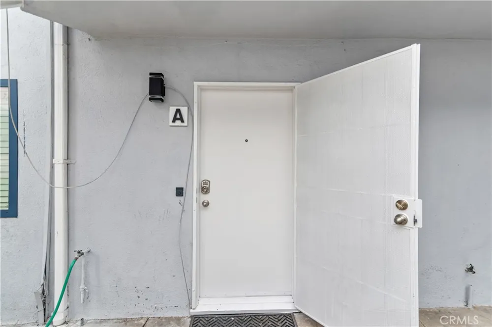 117 S Ivy Avenue #A Monrovia, CA 91016