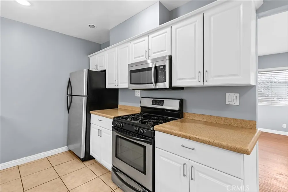 117 S Ivy Avenue #A Monrovia, CA 91016