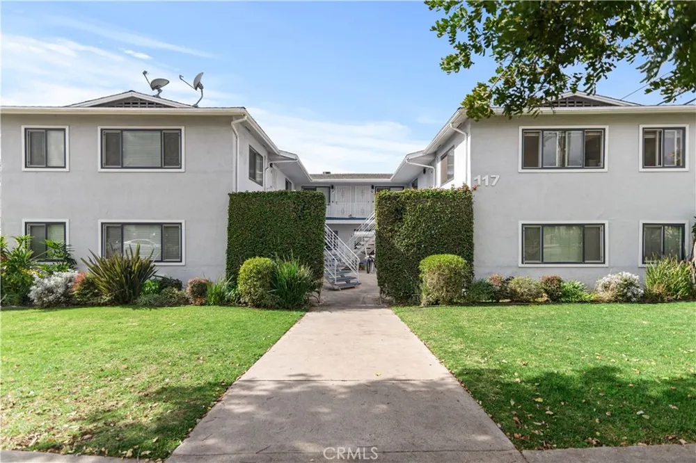 117 S Ivy Avenue #A Monrovia, CA 91016