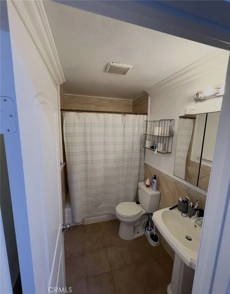 18725 E Arrow Highway #43 Covina, CA 91722