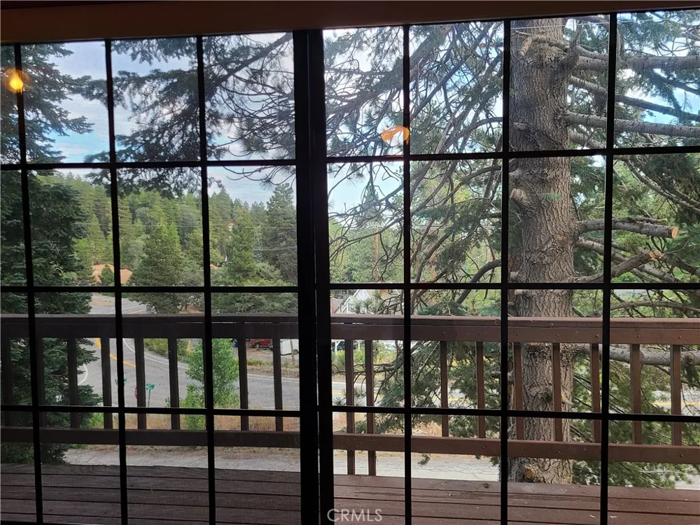 31194 Outer Highway 18 Running Springs, CA 92382