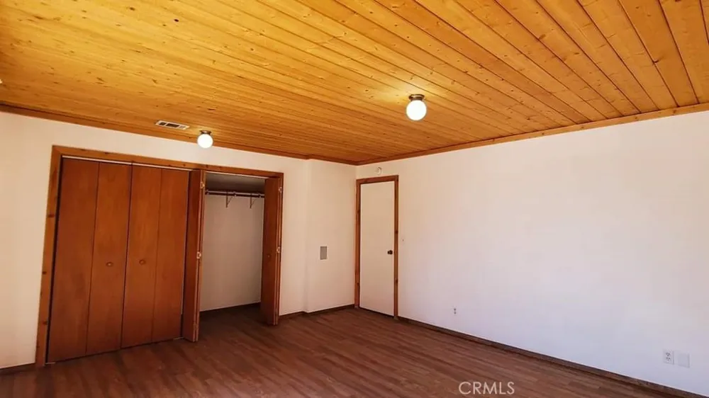 31194 Outer Highway 18 Running Springs, CA 92382