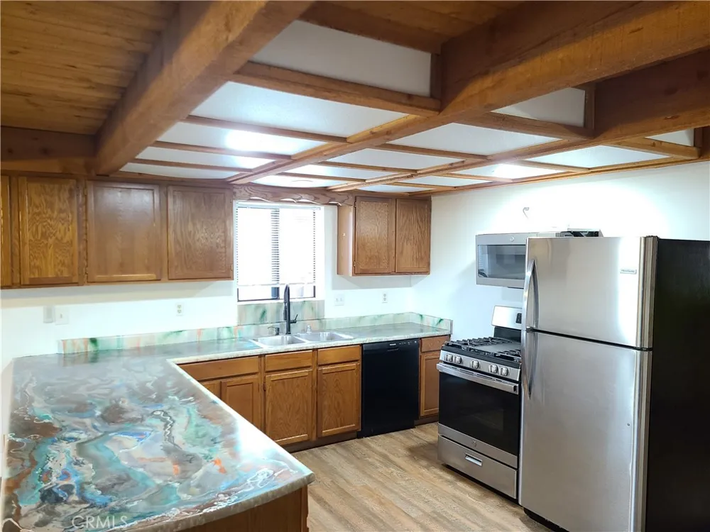 31194 Outer Highway 18 Running Springs, CA 92382