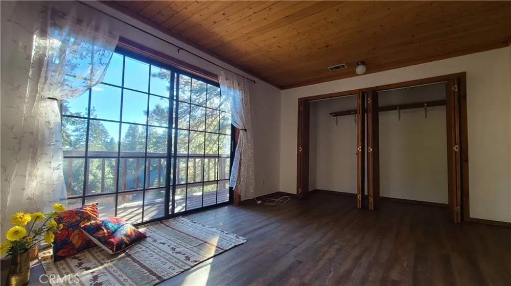31194 Outer Highway 18 Running Springs, CA 92382