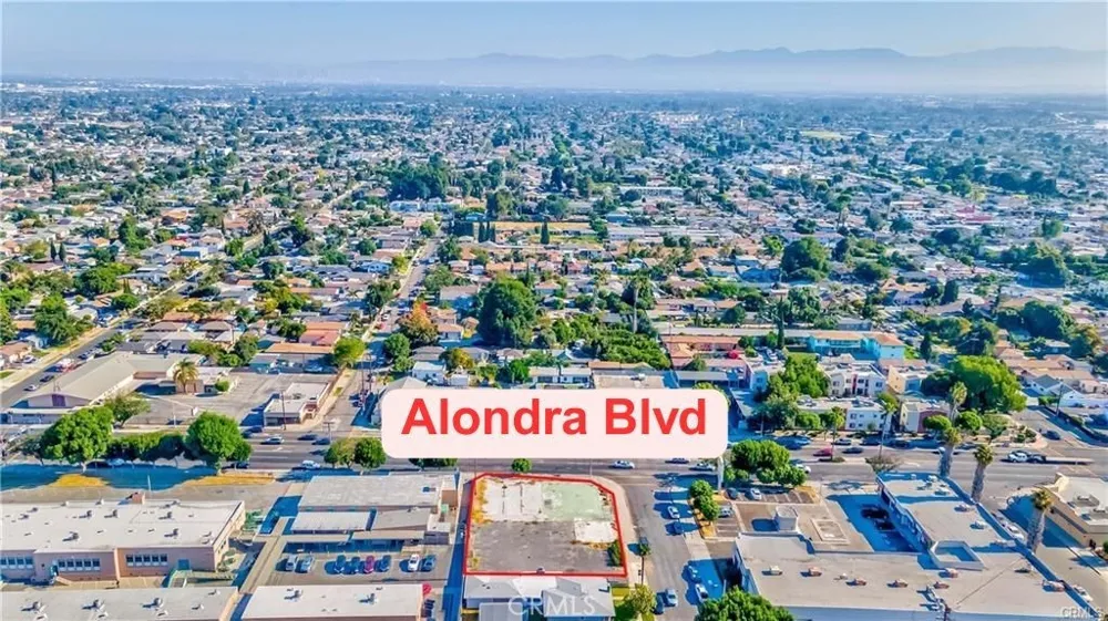 2416 E Alondra Compton, CA 90221