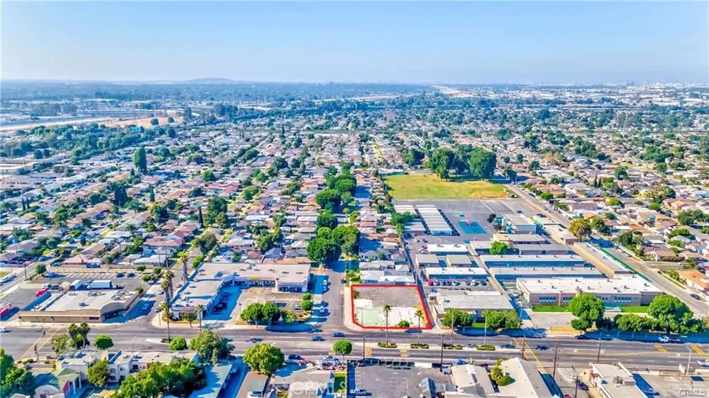 2416 E Alondra Compton, CA 90221