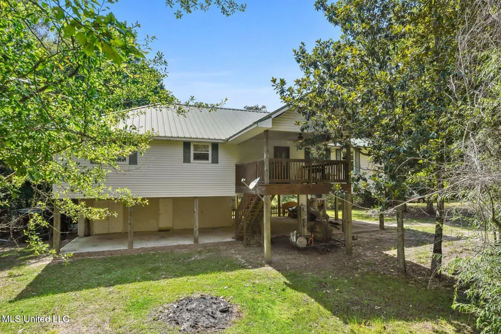 19639 Laterre Drive Kiln, MS 39556