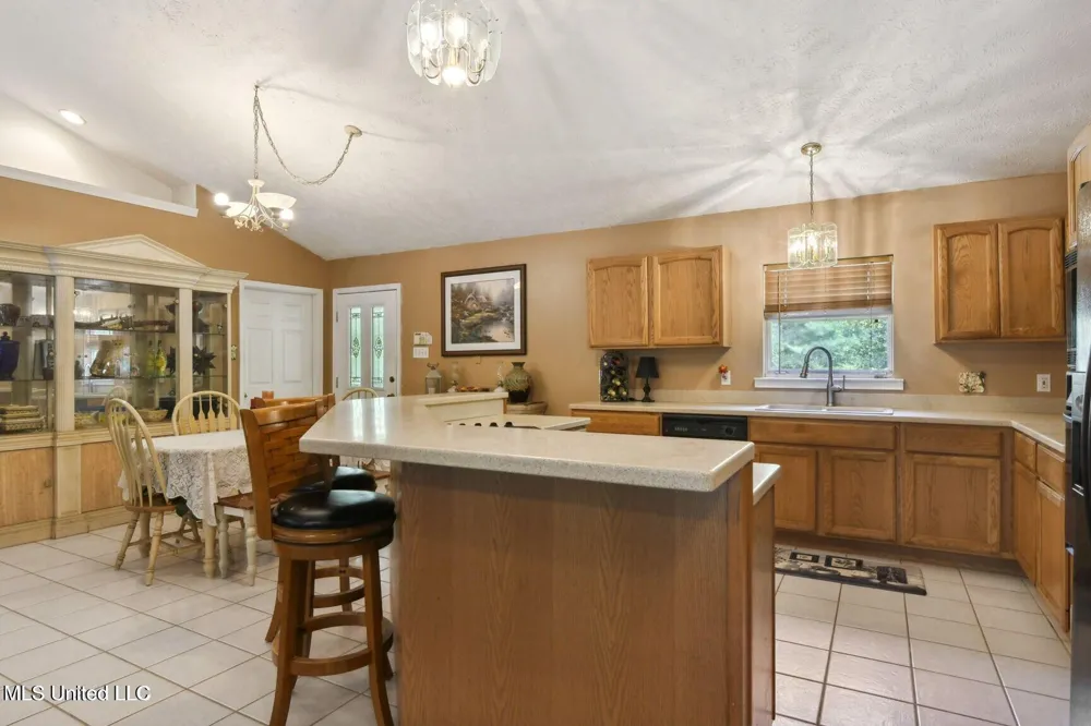 19639 Laterre Drive Kiln, MS 39556