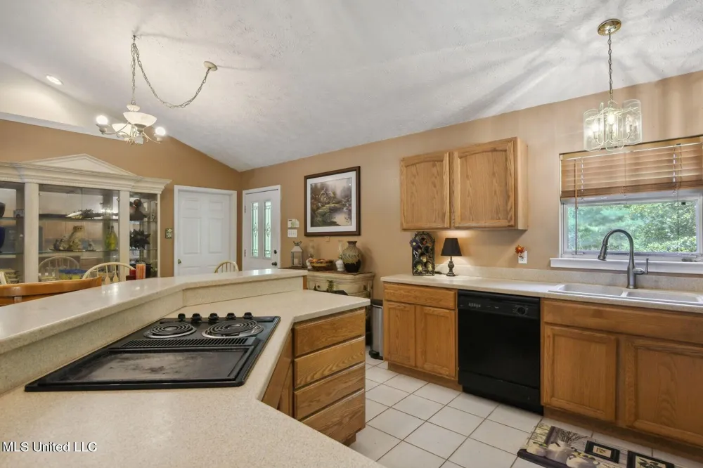 19639 Laterre Drive Kiln, MS 39556