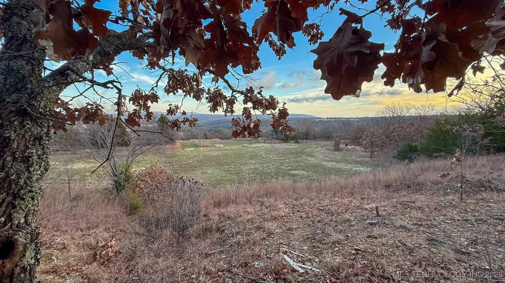 1100 Etchison Road Quinton, OK 74561