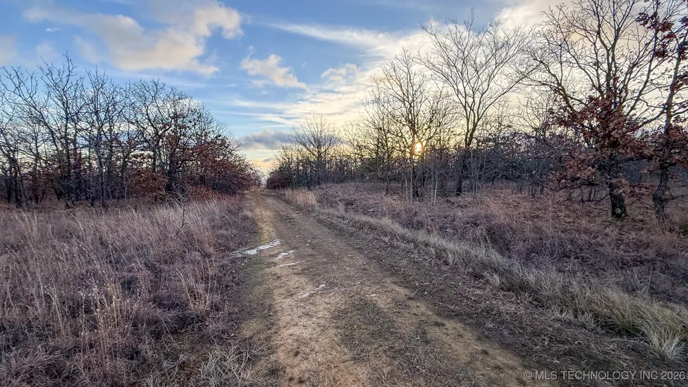 1100 Etchison Road Quinton, OK 74561