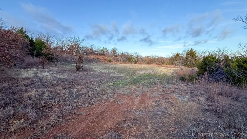 1100 Etchison Road Quinton, OK 74561