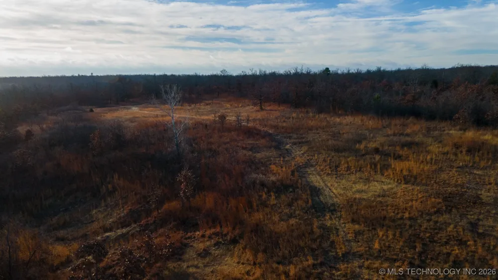 1100 Etchison Road Quinton, OK 74561