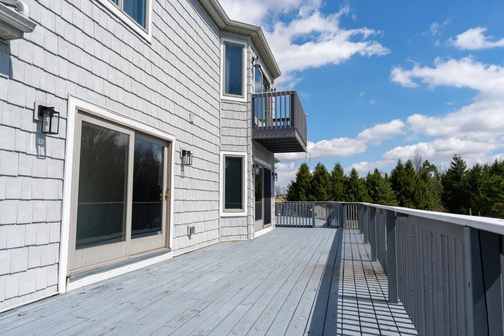 3195 S Rolland Road Broomfield Township, MI 49340