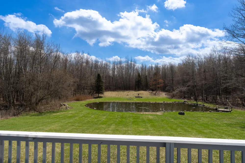 3195 S Rolland Road Broomfield Township, MI 49340