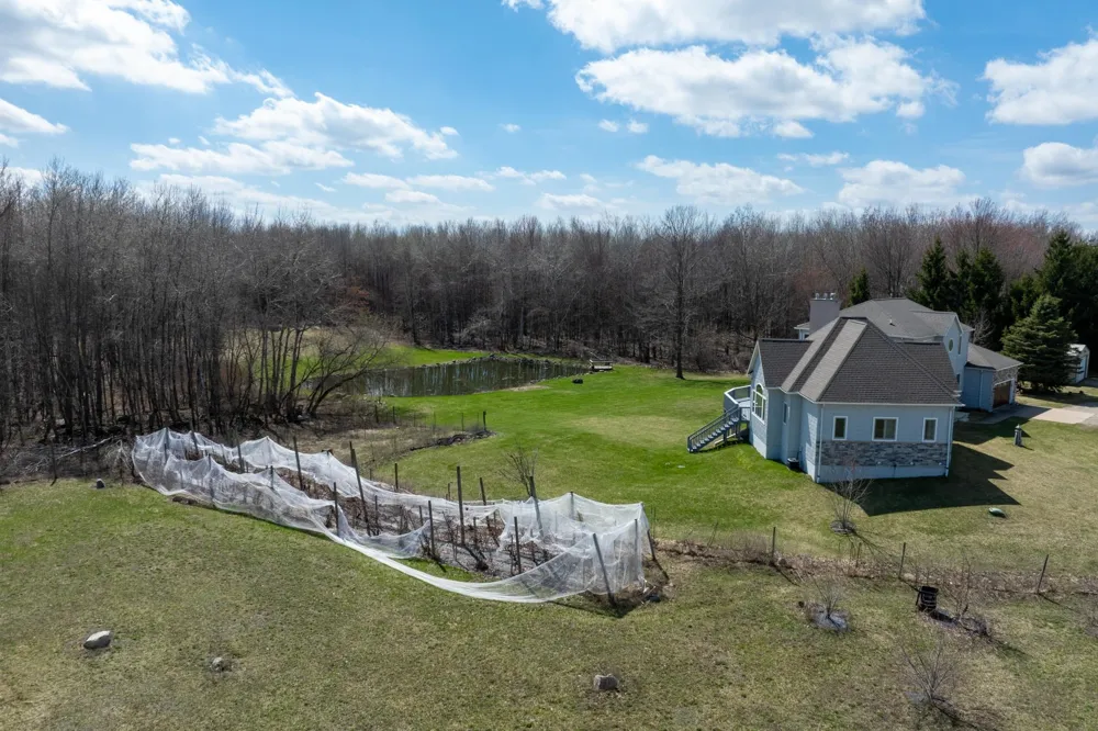 3195 S Rolland Road Broomfield Township, MI 49340