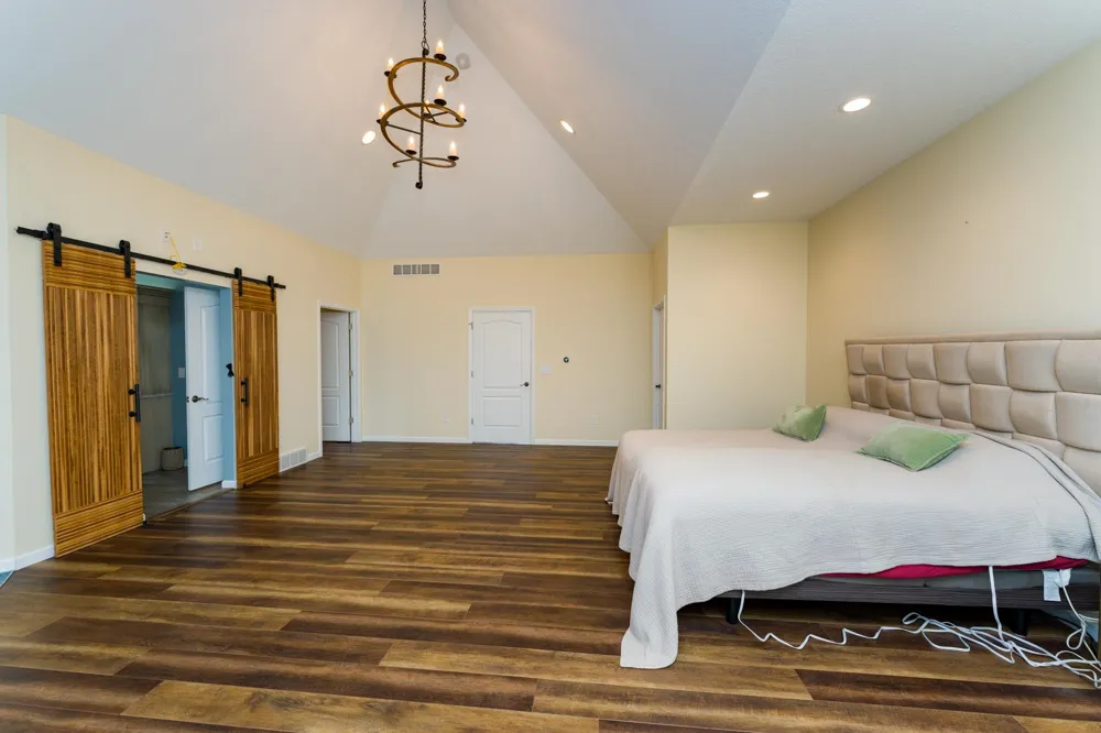 3195 S Rolland Road Broomfield Township, MI 49340