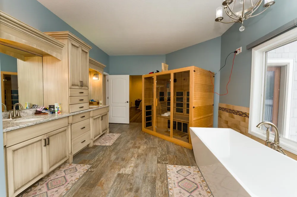 3195 S Rolland Road Broomfield Township, MI 49340