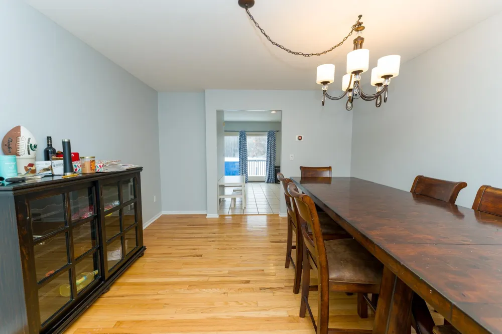 3195 S Rolland Road Broomfield Township, MI 49340