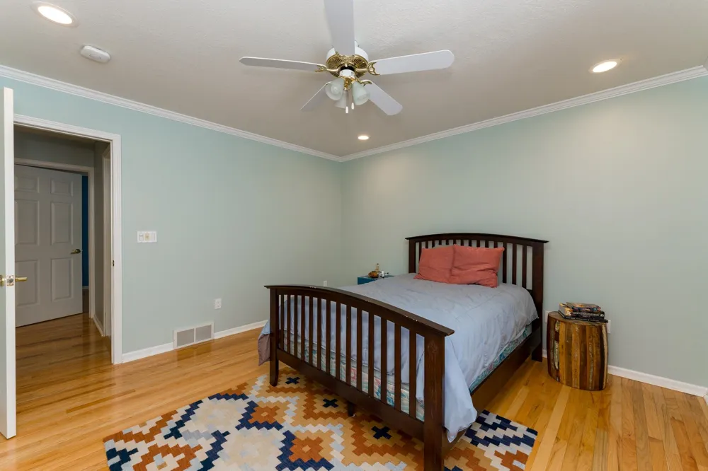 3195 S Rolland Road Broomfield Township, MI 49340