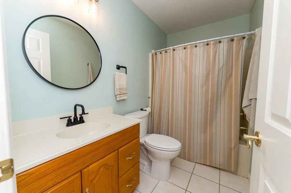 3195 S Rolland Road Broomfield Township, MI 49340