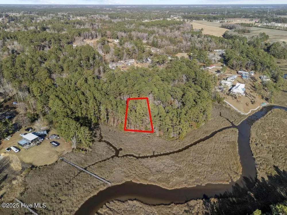227 Youpon Drive Hubert, NC 28539