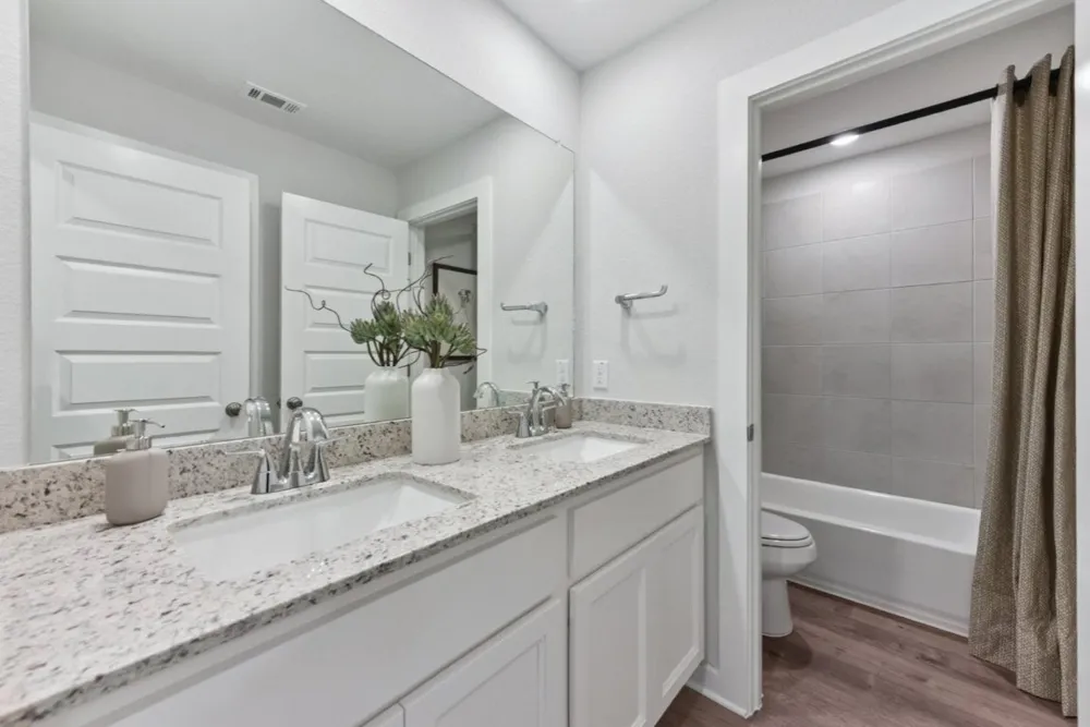 10614 Justify Lane Buda, TX 78610