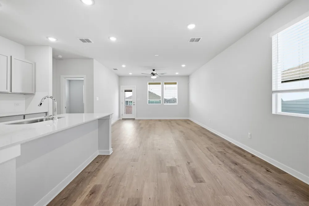 10614 Justify Lane Buda, TX 78610