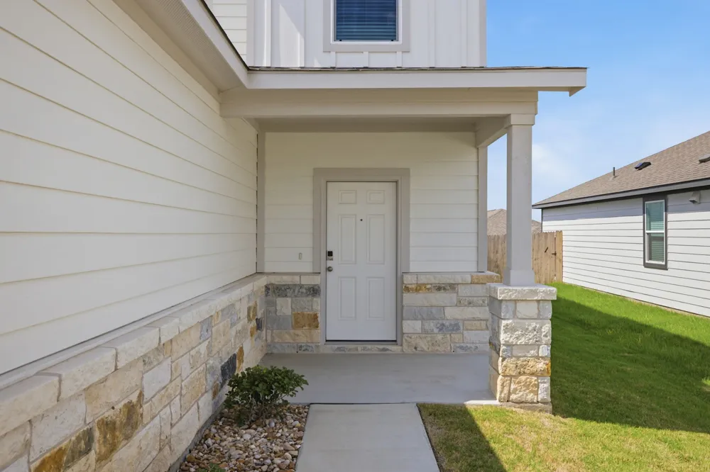 10614 Justify Lane Buda, TX 78610