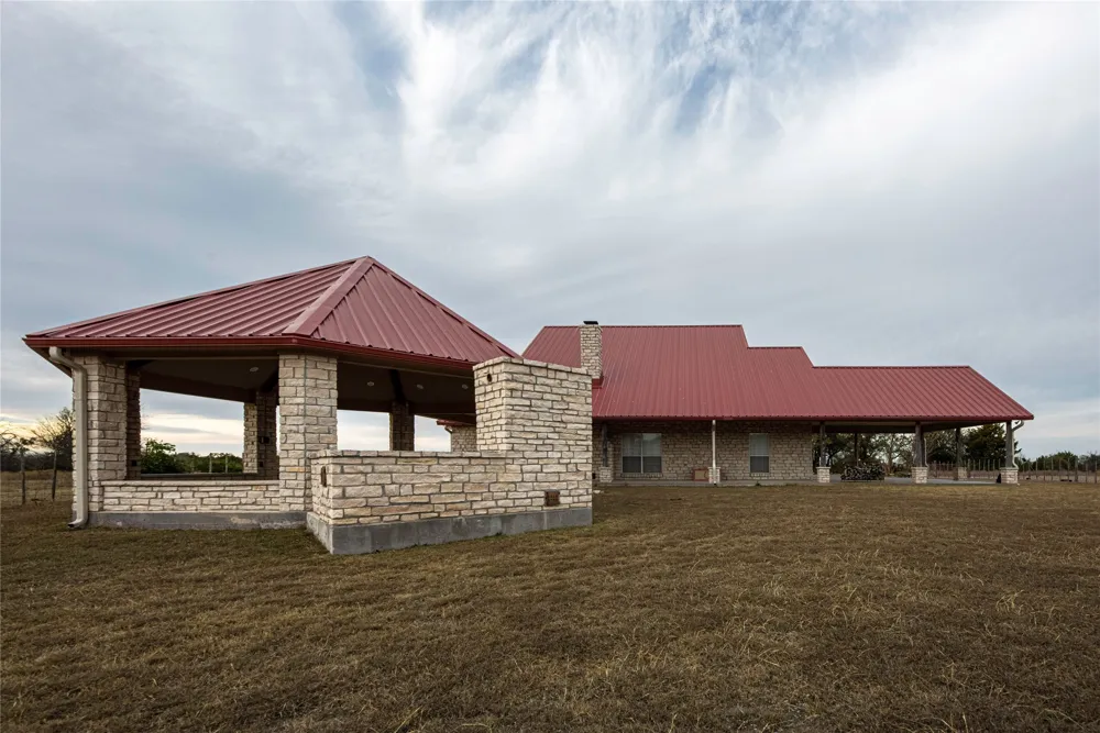 7435 County Road 265 Dublin, TX 76446