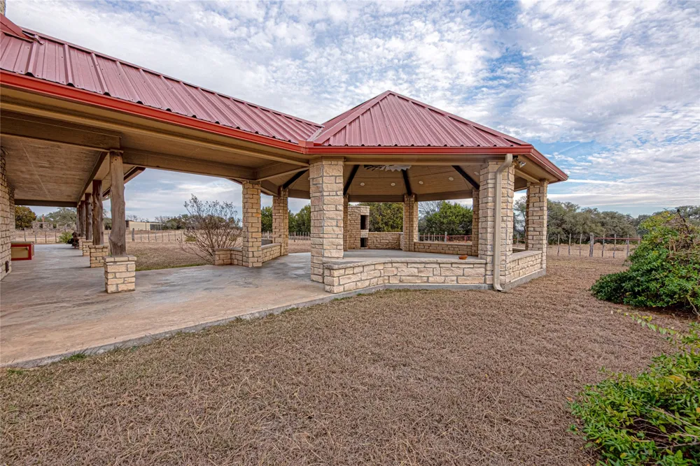 7435 County Road 265 Dublin, TX 76446